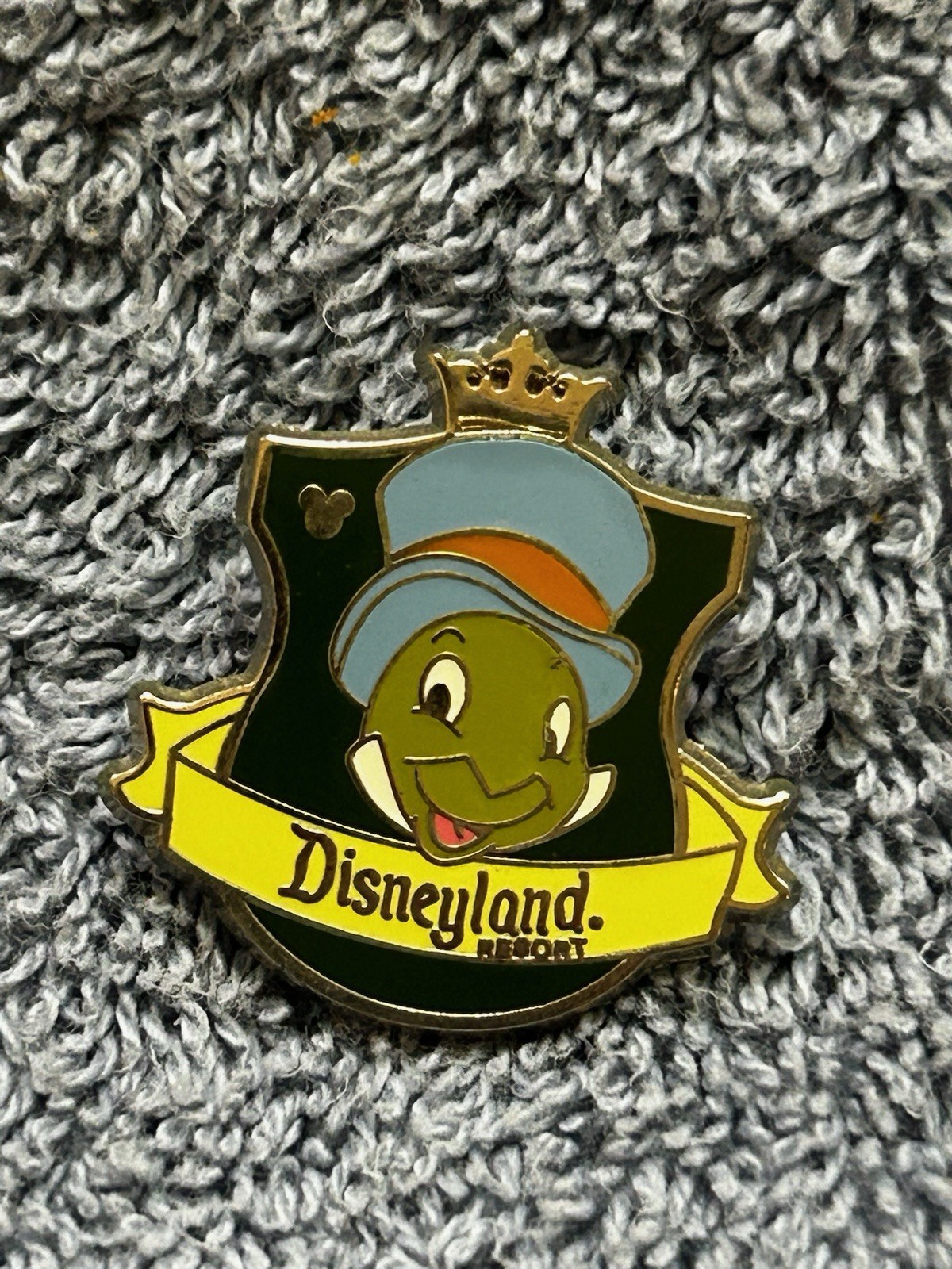 Disney Authentic Trading Pin Liminy Cricket Disneyland Resort Crest Rare (2e)