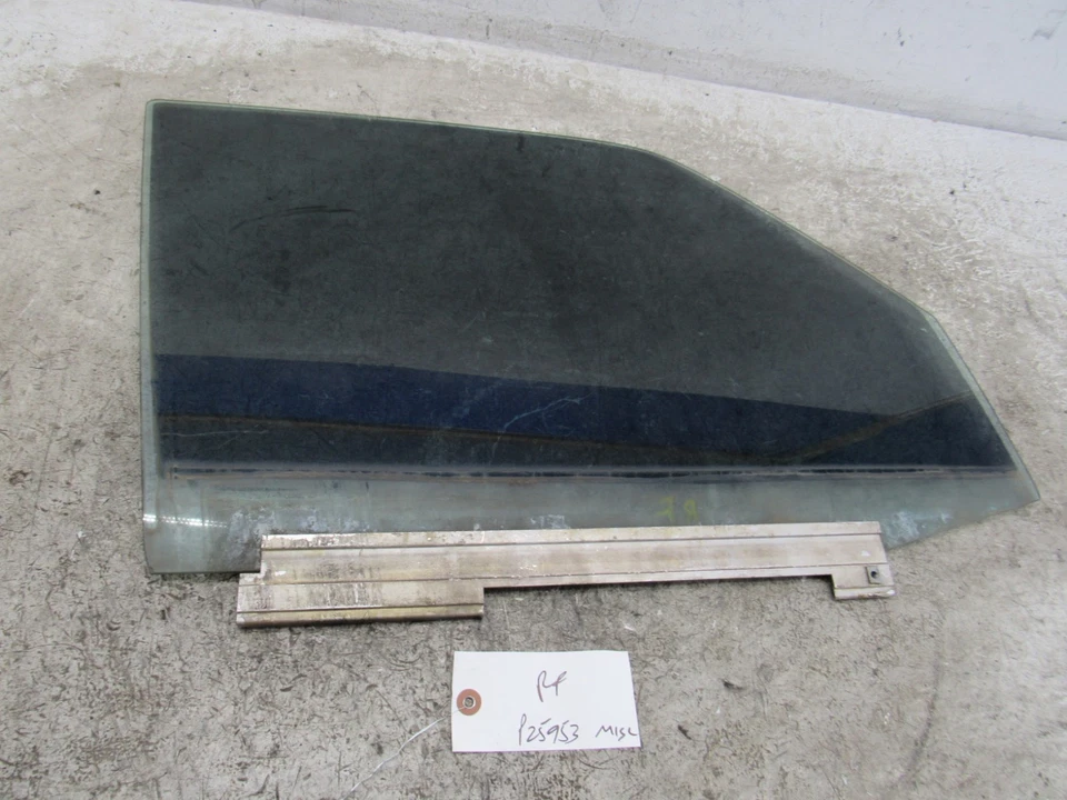 W126 1984 Mercedes 300Sd pasajero derecho RF puerta delantera ventana cristal OEM ORIGINAL Foto 2 de 4