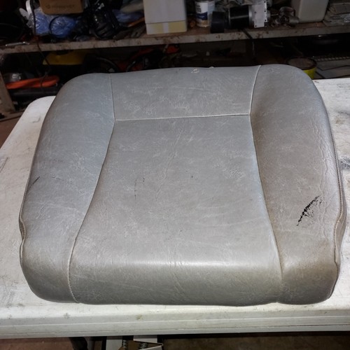 Hoveround MPV5 Power Wheelchair -bottom seat - Picture 4 of 5