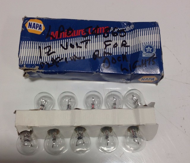 NAPA MINIATURE LIGHT BULBS BOX OF 10 12V 32 CP 103895 eBay