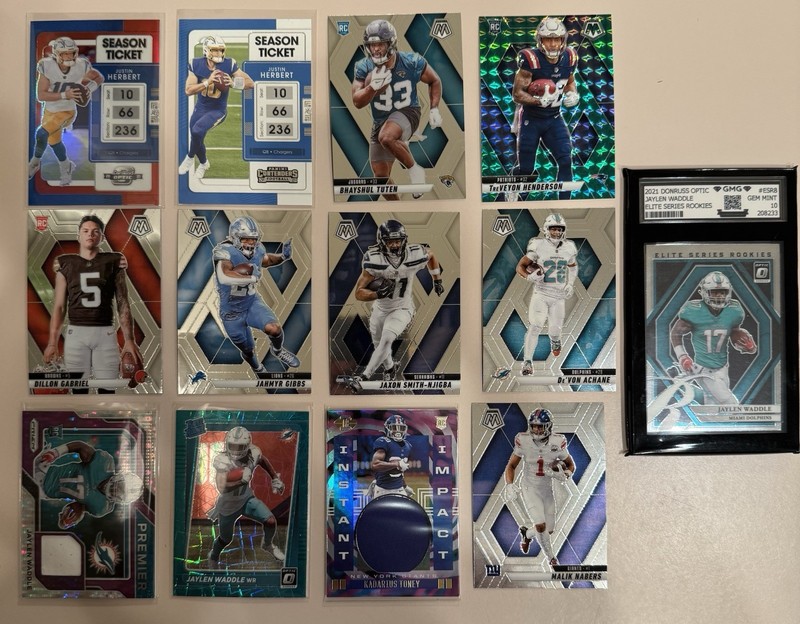 2021-2025 Football Card Lot (13) mosaic,, Prizms, Rookies, Optic, Prizm,