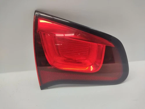 6350JC Piloto Trasero Izquierdo Interior para CITROEN C3 Exclusive 2009 1098639