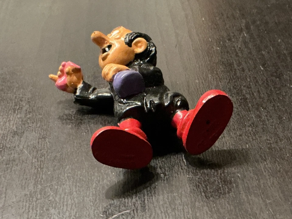 Schleich Schlümpfe 20232 Gargamel mit zwei Gläsern Smurfs Schtroumpfs Schlumpf - Bild 3 von 3