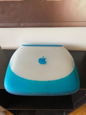 RARE Apple iBook G3 Clamshell Blueberry M2453 Great Condition - UNTESTED