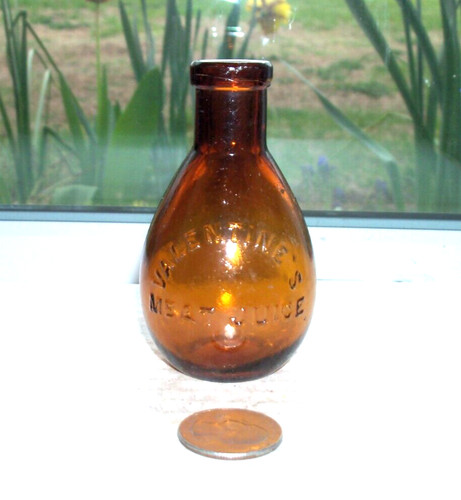 STUNNING AMBER MEAT JUICE EMBOSSED, VALENTINE MEAT JUICE(BOTTLE FROM RICHMOND VA