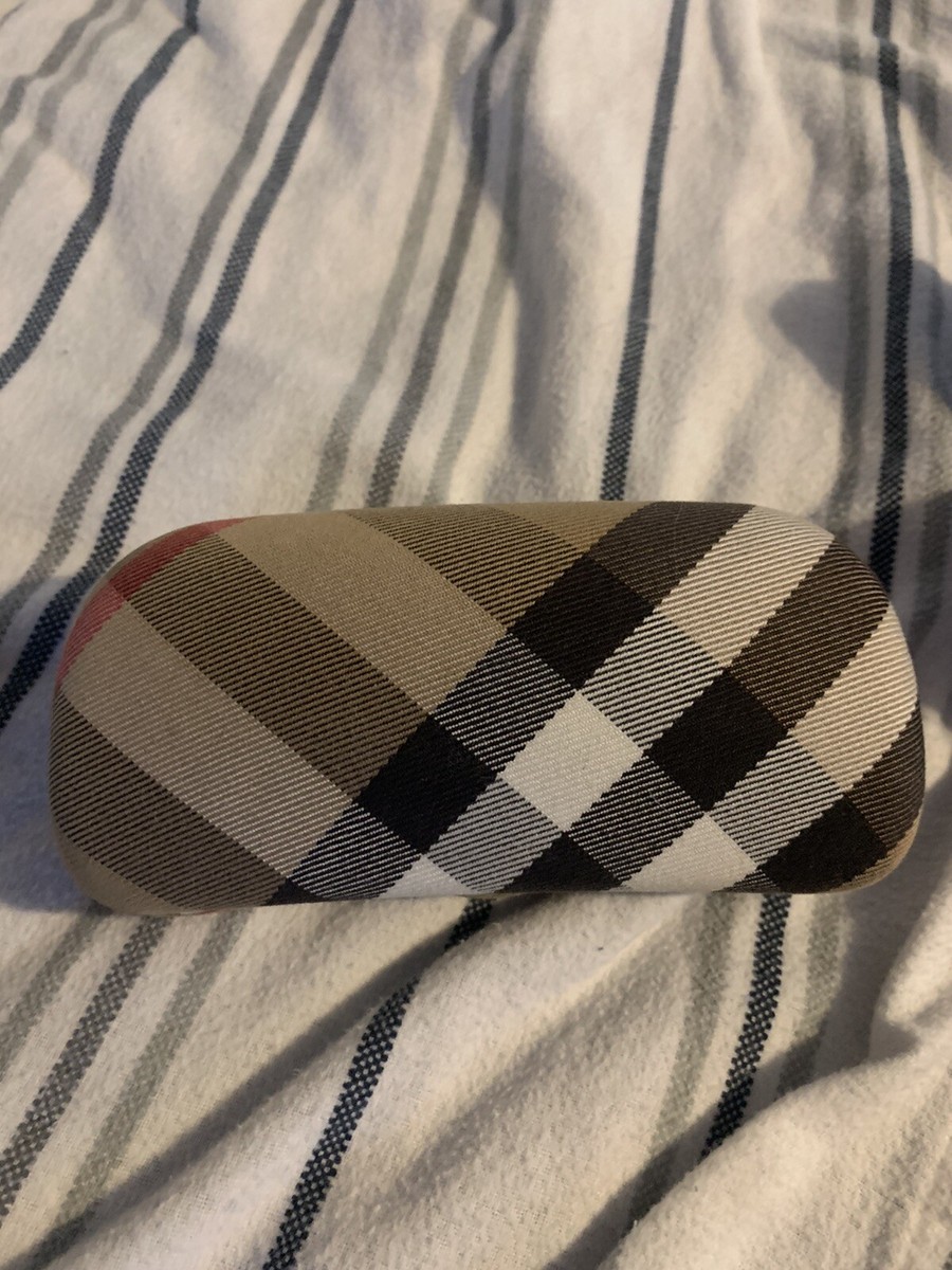 Burberry Plaid Sunglasses Case Burberry Universal Plaid Large Hard Clam Case for Sunglasses  main image 4