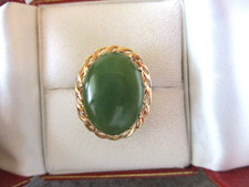 VINTAGE CABOCHON GREEN JADE RING 10K YELLOW G...
