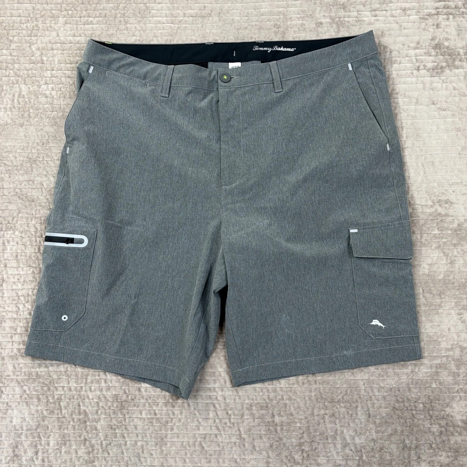 Tommy Bahama IslandZone Mens Cargo Shorts Grey Heathered Performance 40x10
Opens in a new window or 