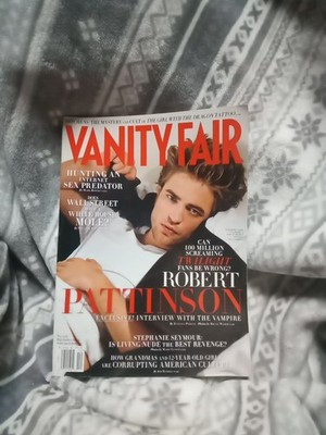 VANITY FAIR DEC 2009 Twilight Robert Pattinson New Moon
