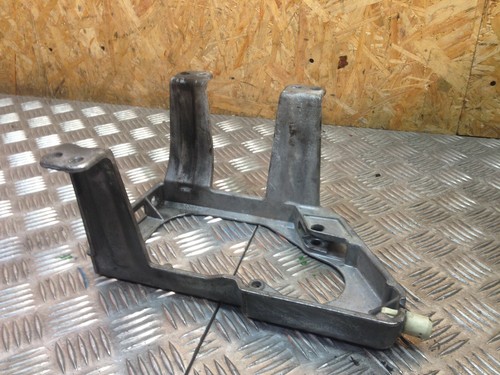 Mercedes W211 E 220 CDI Halter Feststellbremse Halterung Handbremse A2114270841