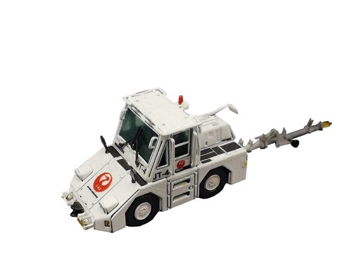 1/200 Airport Komatsu WT-150 Passenger Aircraft Tractor+Drawbar Model #C 1Pcs - Picture 6 of 9