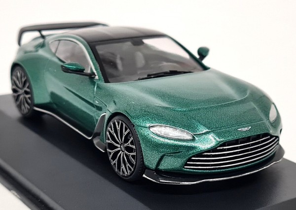 Solido 1/43 Aston Martin Vantage Am Metallic Green Diecast Scale Model Car-image