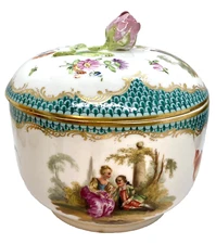 ANTIQUE MEISSEN Porcelain 5" Covered SUGAR BOWL Rose Finial Lid Crossed Swords 