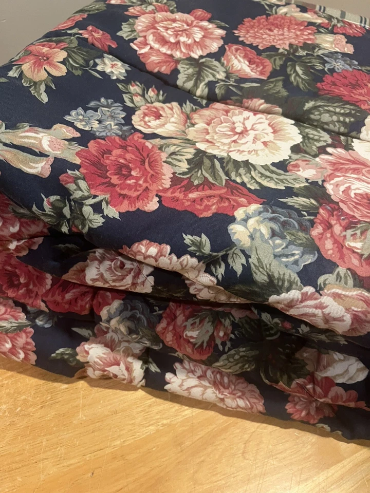 Ralph Lauren Vtg Garden Gatehouse Blue Rose Floral Twin Comforter RARE 75x84” - Image 4 of 4