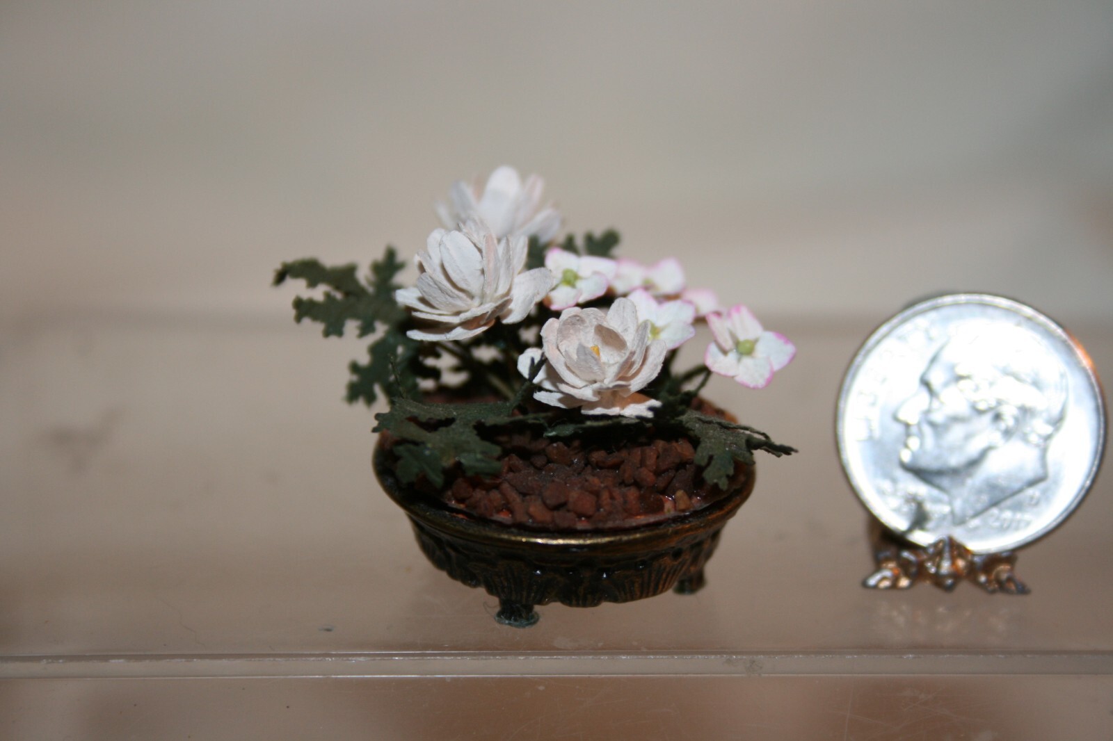 Miniature Dollhouse Gardenia? Flowers in Footed Kendall Jardiniere 112 eBay