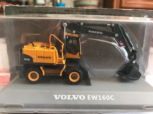 Miniature Véhicule de chantier Volvo EW 160 C Pelle Hachette 1/72 - Foto 2 di 6