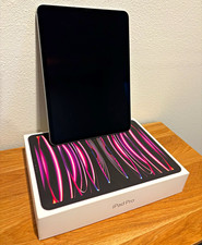 Apple iPad Pro 11in 256GB Gray Wi Fi 5G Verizon iPad Pro Series Tablet