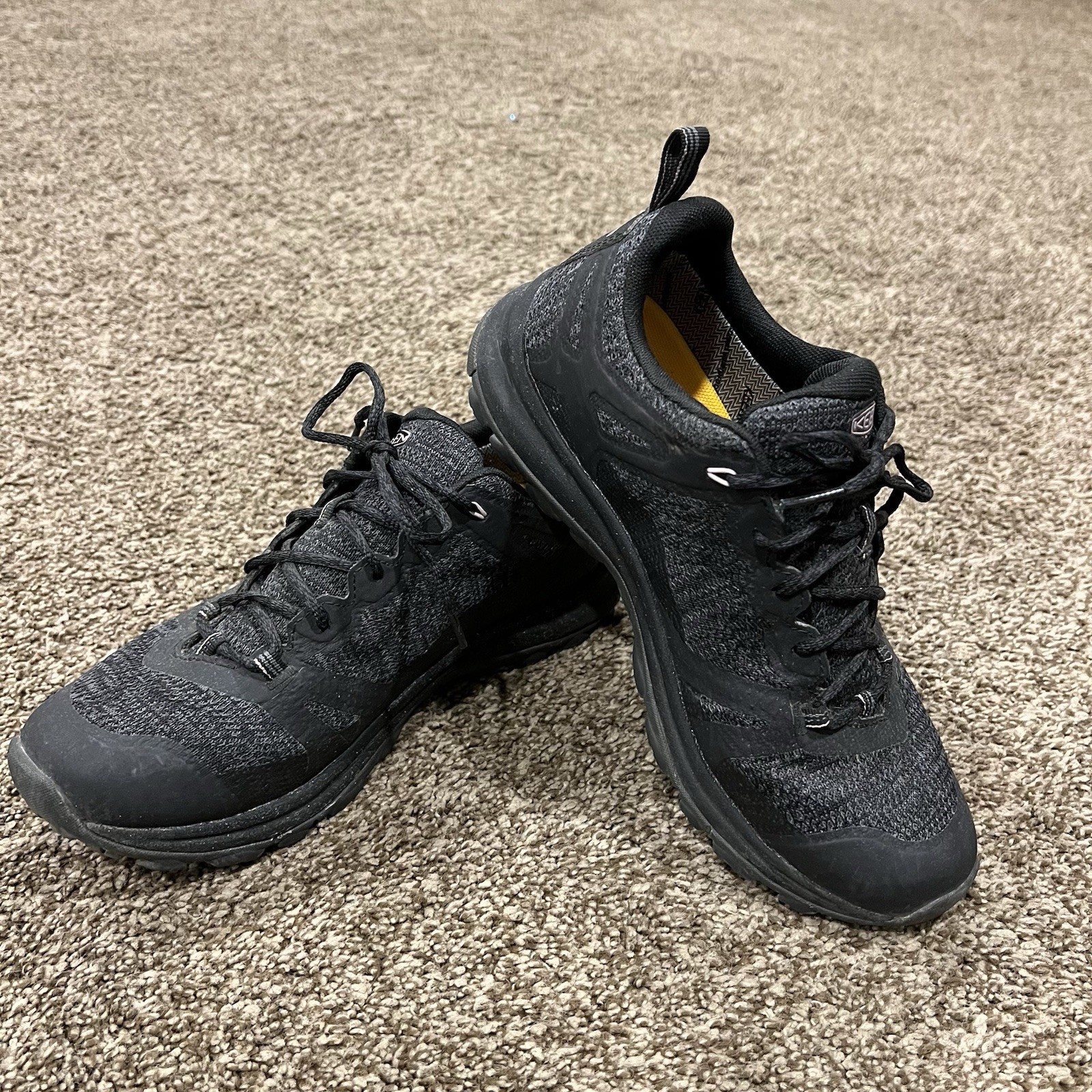 Scarpa da trekking impermeabile KEEN Terradora donna 7 5 colore nero grigio Konnectfit usata in ottime condizioni