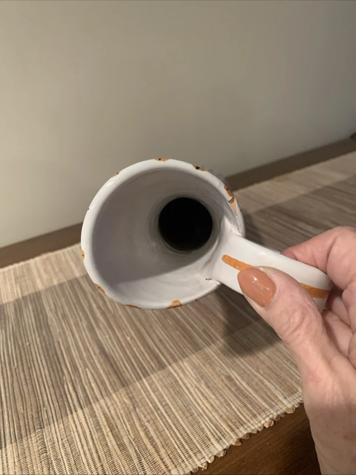 Hermoso jarrón de cerámica hecho a mano de mediados del siglo XX. Hecho en Italia Foto 4 de 4