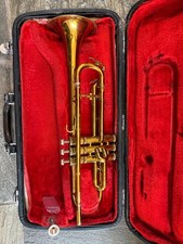 King 600 TRUMPET with mouthpiece and case