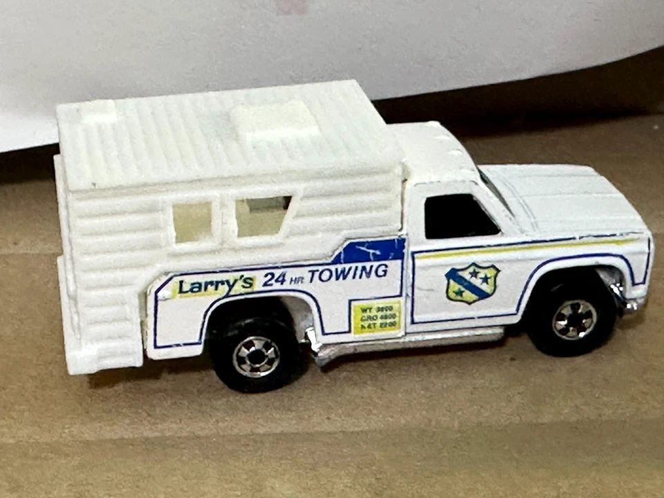 GRUPADORA HOT WHEELS BLACKWALL RAMBLIN CON CARCASA CÁMPER LARRY'S REMOLQUE 24 HORAS Foto 4 de 4