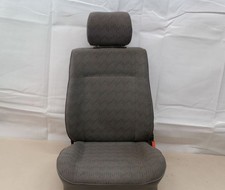 VW T4 BUS 70XB, 70XC, 7DB, 7DW Sitz rechts vorn  Beifahrersitz Stoff grau 90-03