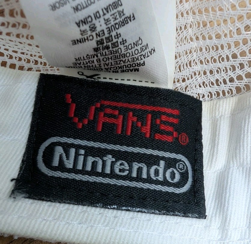 Vans x Nintendo Princess Peach Hat Snapback Super Mario Cap Pink Graphic image 10