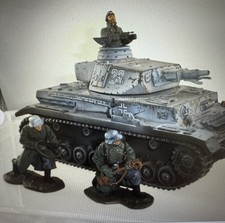 W Britain 17600 Stalingrad WWII German Mark IV Tank with Figures New In Box