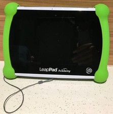 LeapFrog LeapPad Academy 7" Tablet 16GB, Green with charger