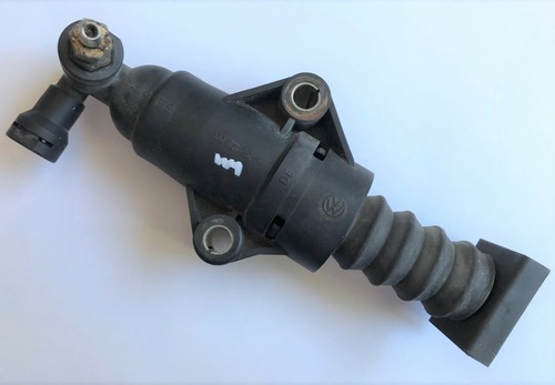 VW Golf IV Nehmerzylinder Steuerzylinder Kupplung 1J0721261F *ungeprüft*