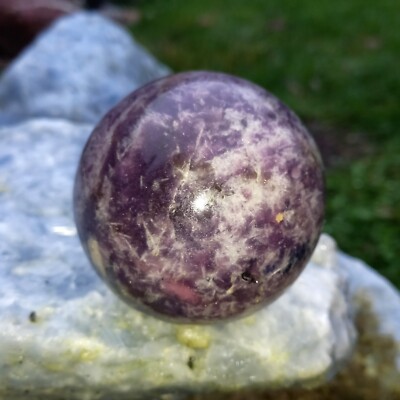 Lepidolith Kugel 7cm Lepidolite Sphere Innerer Frieden Zen  0,41 Kg Lepidolit