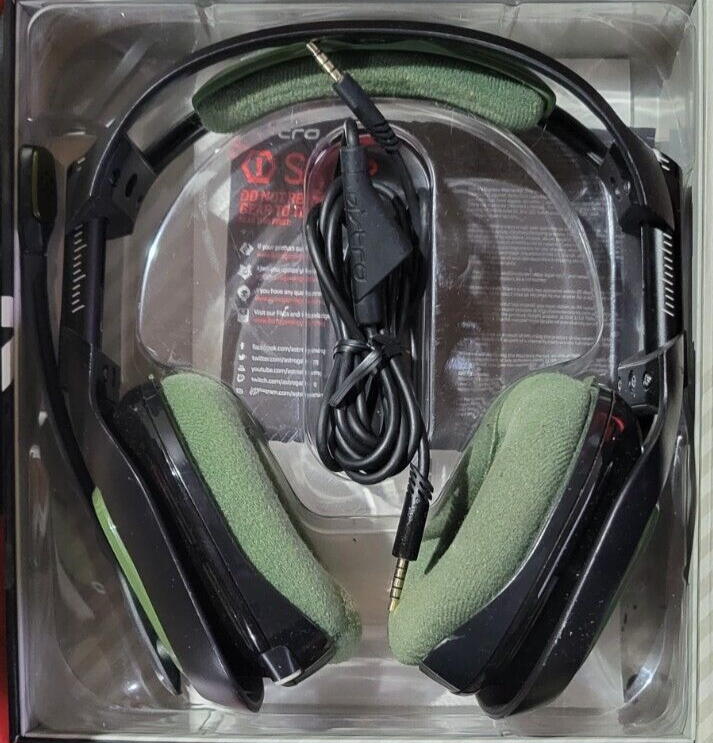 クラウド Astro 939-001513 Gaming Headset with Mic for Xbox One - Black