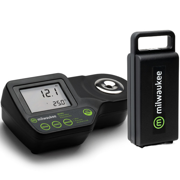 Milwaukee MA884 Digital Brix / Potential Alcohol Refractometer with Hard Case