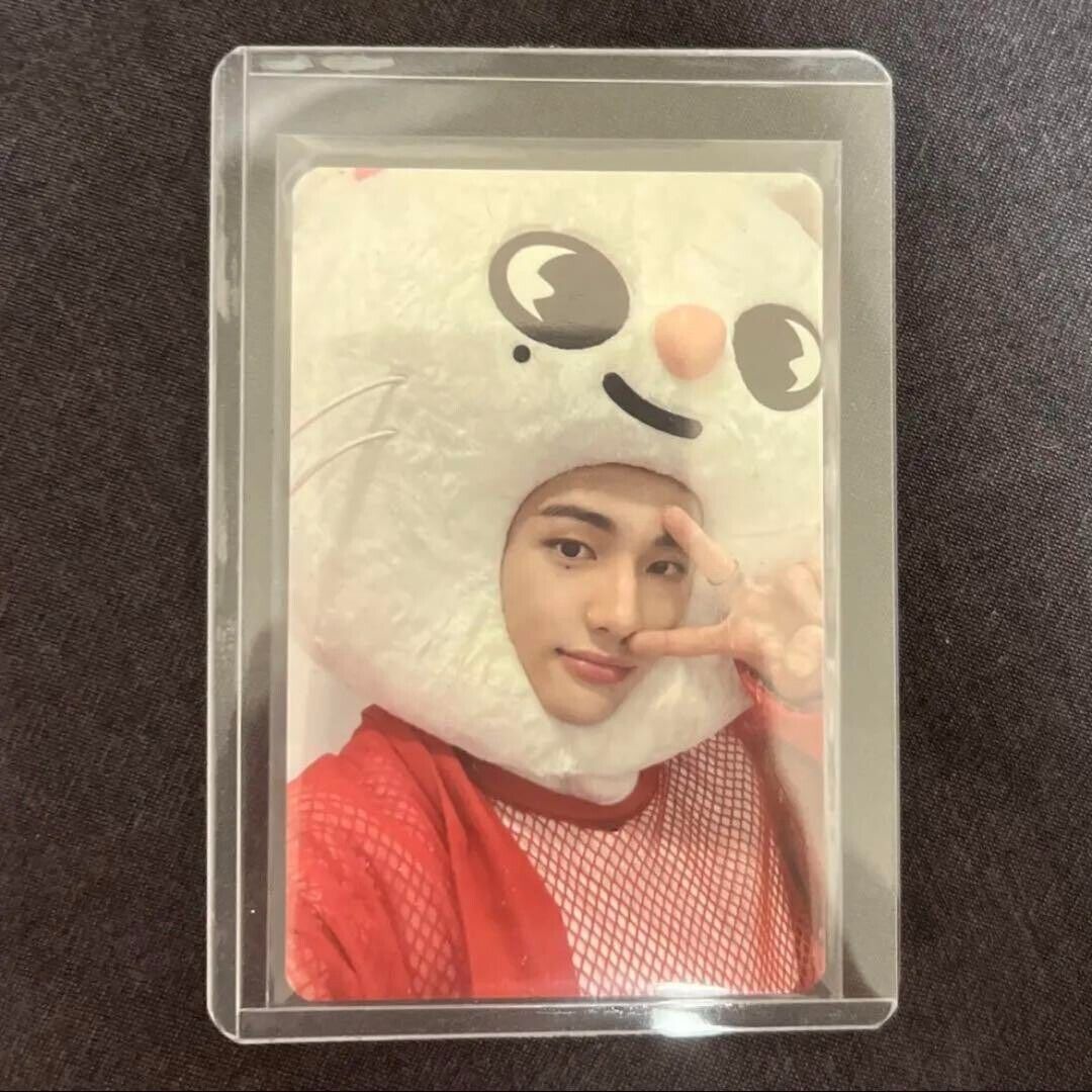 Stray Kids HYUNJIN NOEASY SKZOO Soundwave Photocard Jiniret Stray Kids HYUNJIN NOEASY SKZOO Soundwave Photocard Jiniret