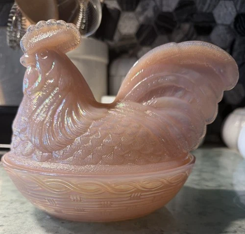 Vtg Fenton Rooster On Nest Irridescent Carnival Pink Glass Trinket, Candy Dish