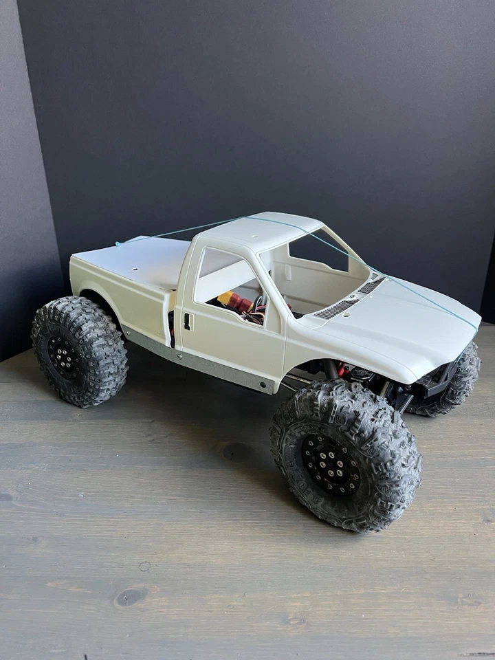 Axial SCX10 Pro Holmes Hobbies HW Fusion Comp Crawler GREAT ELECTRONICS  - Image 2 of 4