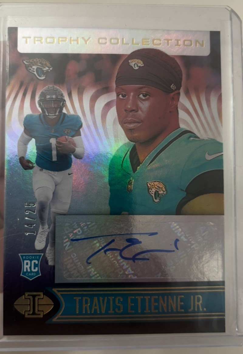 2021 Panini Illusions RC - Travis Etienne #71 Trophy Collection Signatures /25