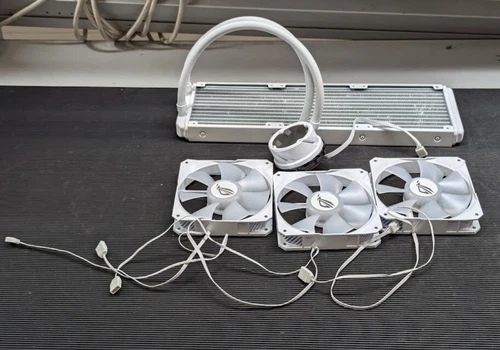 STRIX II 360 AIO Cooler - Working, Missing Parts, Liquid Cooling