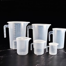 1pc Measuring Jug Graduated Plastic Water Jug with Lid Kitchen Baking Laboratory