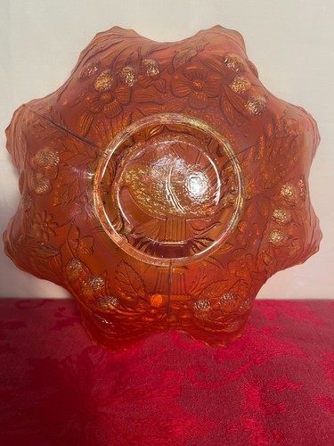 Vintage Fenton Iridescent Marigold Peacock and Urn Ruffled Sawtooth Edge Bowl - Picture 9 of 10