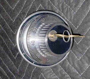 Combination Safe dial / ring 0-99 heavy cast aluminum. KEY LOCKED DIAL HUDSON