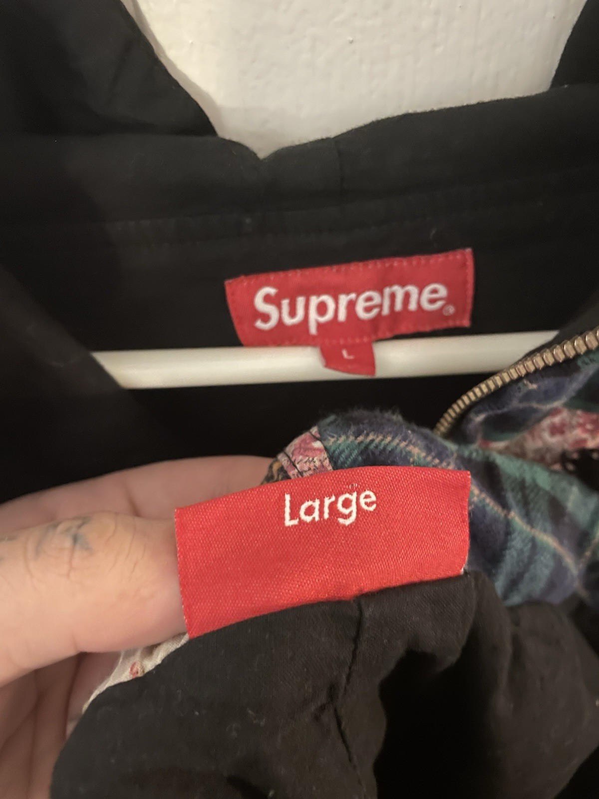 Size Large Supreme FW16 Patchwork Set Anorak & Sw… - image 20