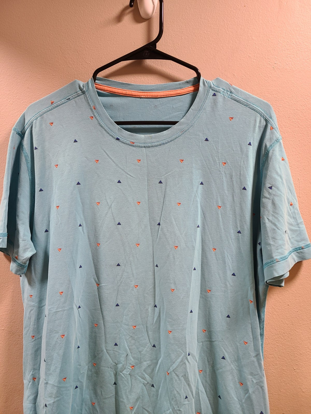 Lululemon 5 Year Basic  Men Triangle Tee Size lar… - image 5