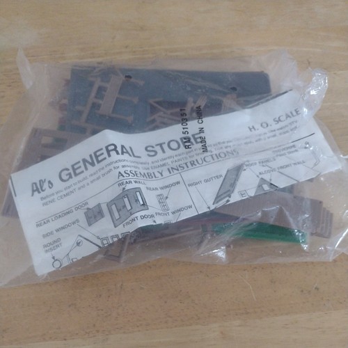 Calibre HO realista - AL'S GENERAL STORE 510351 piezas selladas sin caja | Zustand: New
