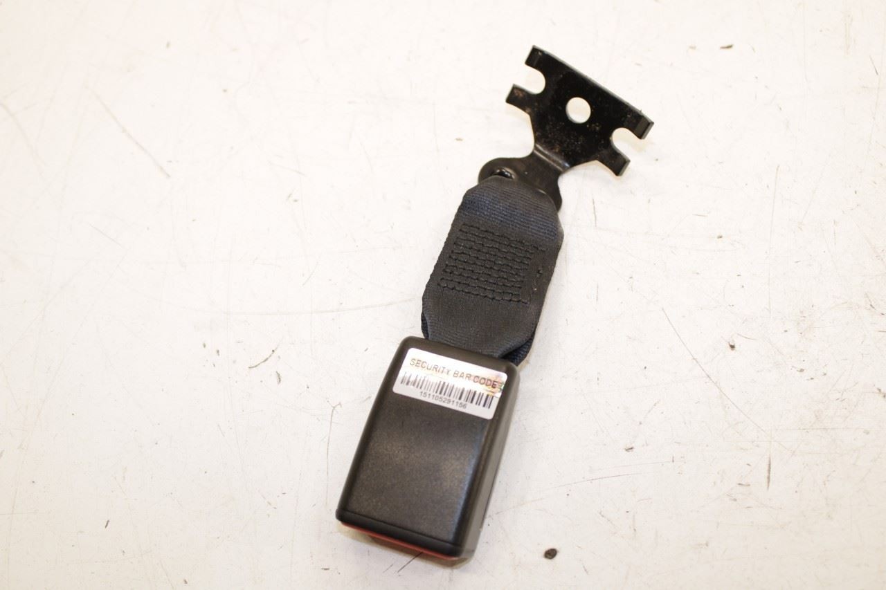 14-21 Maserati Ghibli S Q4 Rear Right and Left Side Center Seat Belt Buckle Set