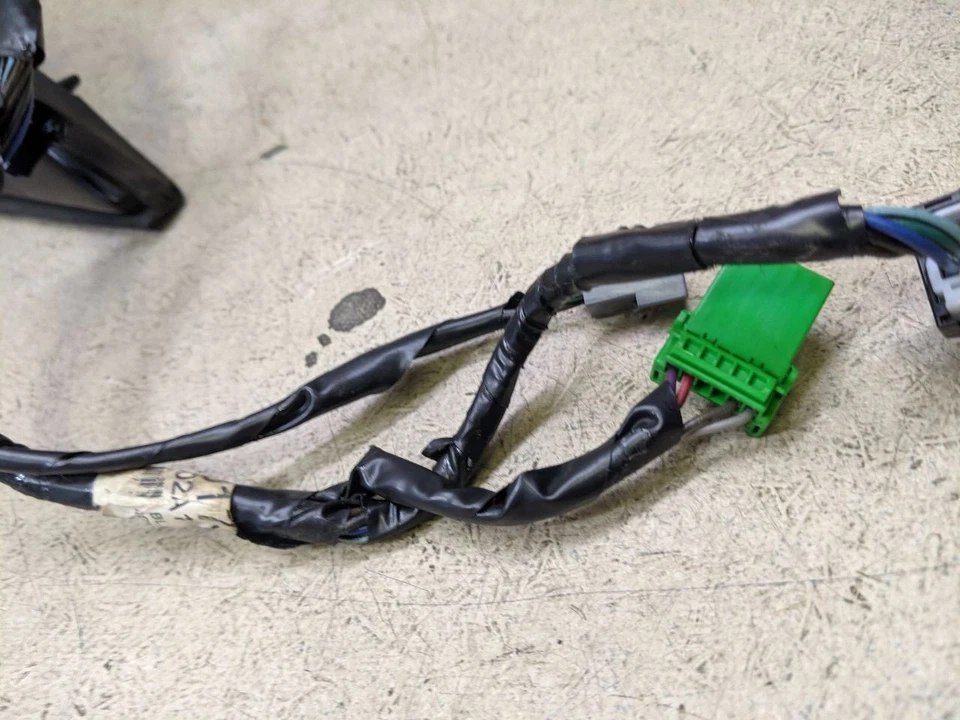 Espejo retrovisor lateral derecho pasajero señal negra eléctrica se adapta 03-05 BUICK PARK AVENUE Foto 4 de 4