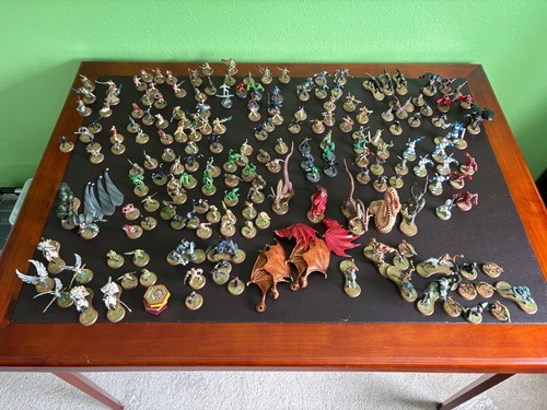 Lot De 29 Figurines Heroscape MB - Compatibles Warhammer/ HeroQuest
