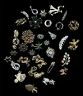 Vintage Costume Jewelry Lot of Rhinestone Brooches Pins Poodle Cats Flowers