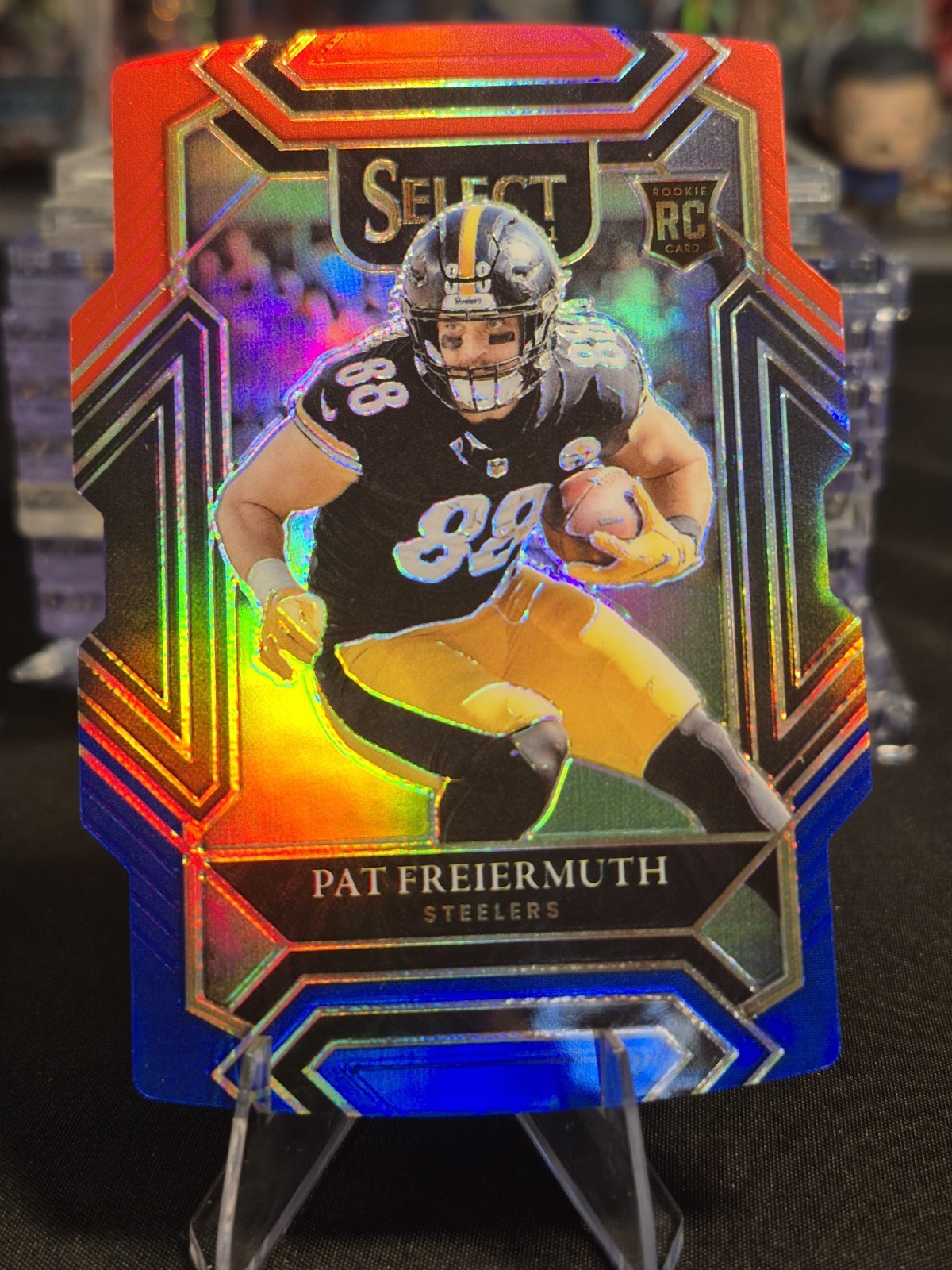 Panini 2021 Select Pat Freiermuth #259 Rookie Red & Blue Prizm Die-Cut Steelers