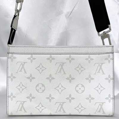 Louis Vuitton Shoulder Bag Gaston Wearable White Gray Taigarama